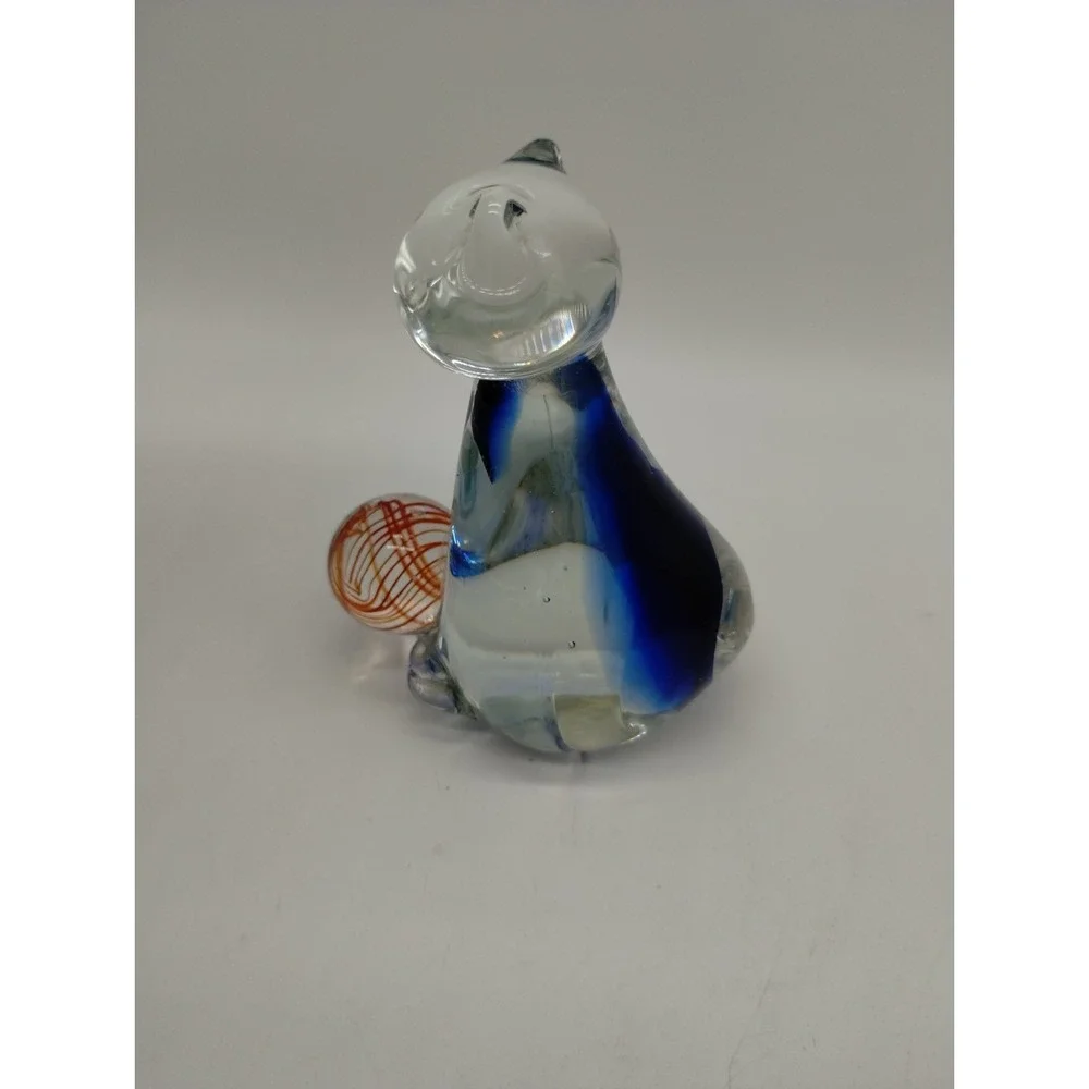 Art Glass Cat Kitten Figurine Paperweight Clear w/ Cobalt Blue Orange Ball Yarn